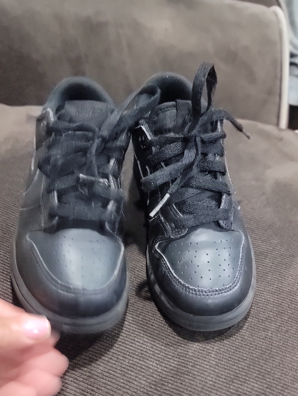 Nike Kids Black Low-Top Lace Sneakers